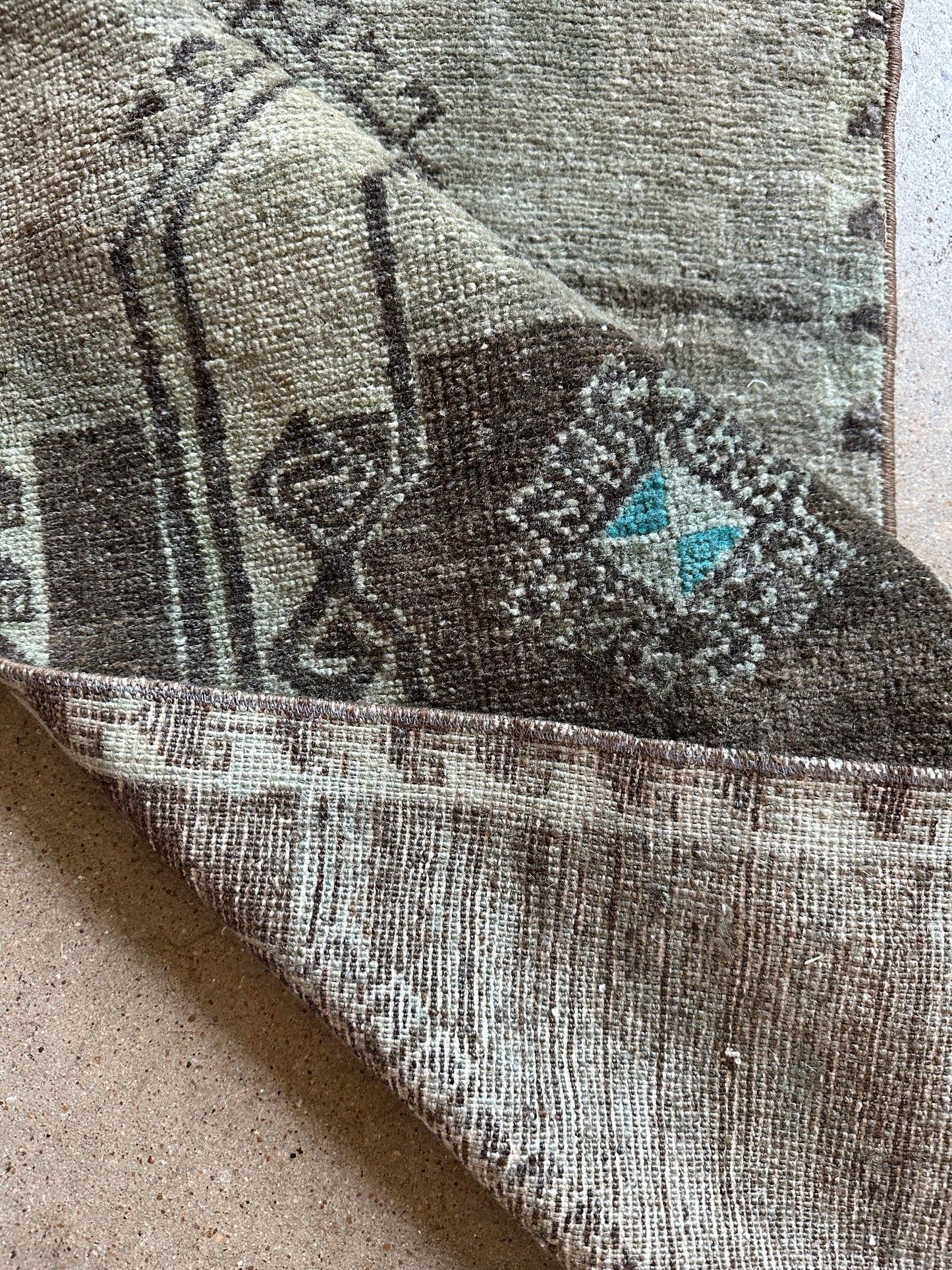 Neutral Masculine Mini